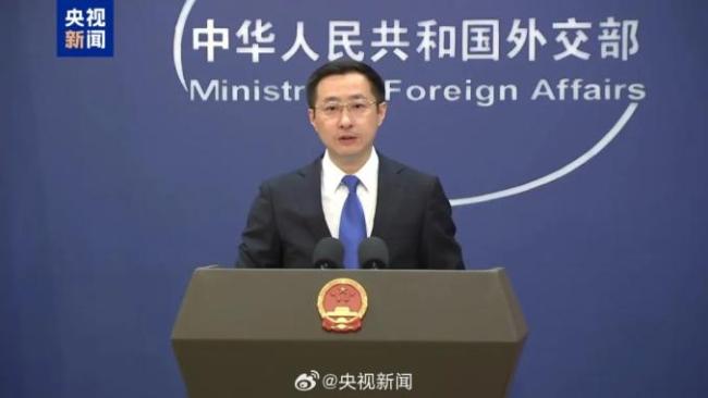 中美停24%关税90天关于中美停征加征关税的期限问题，曾有报道称美方宣布暂停对华加征关税的窗口期延长至今年年底的消息。然而，关于具体的停征期限和是否涉及特定的税率如24%，以及具体的停征时间是否确切为90天等细节问题，我无法确定是否有所变化或更新。此外，关税问题属于国际经贸关系的一部分，受到政治、经济、外交等多方面因素的影响，情况可能随时发生变化。